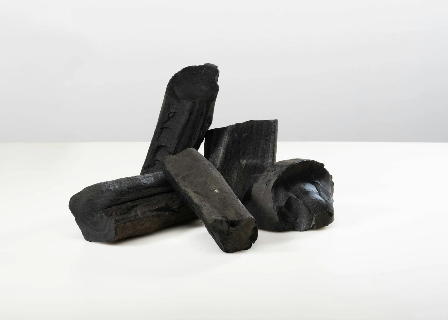 Big Green Egg Bio-Holzkohle, Holzkohle Vom Apfelbaum Und Kräuterbaum – Bild 7